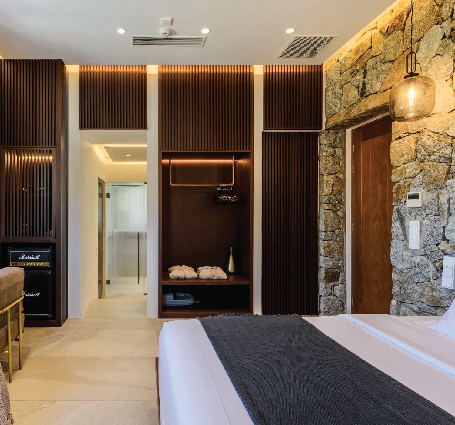 Charisma Hotel and Wellness Club